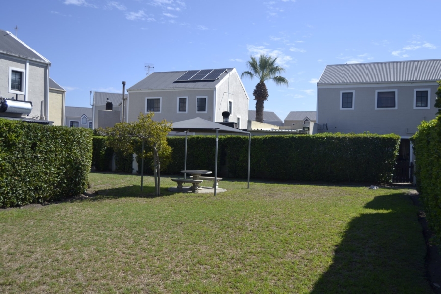 3 Bedroom Property for Sale in Heritage Park Western Cape